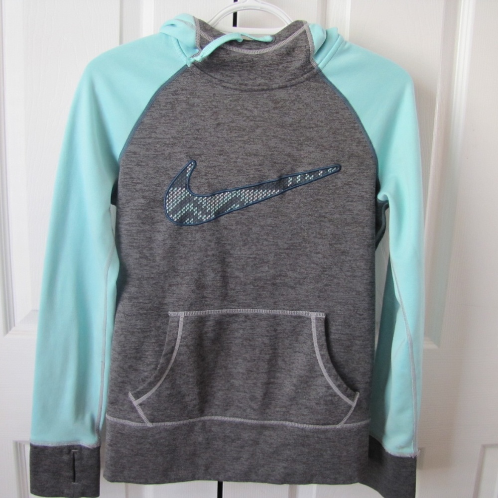 Nike turquoise thermafit pullover hoodie